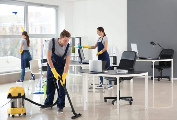 How to Clean Your Office Like a Pro