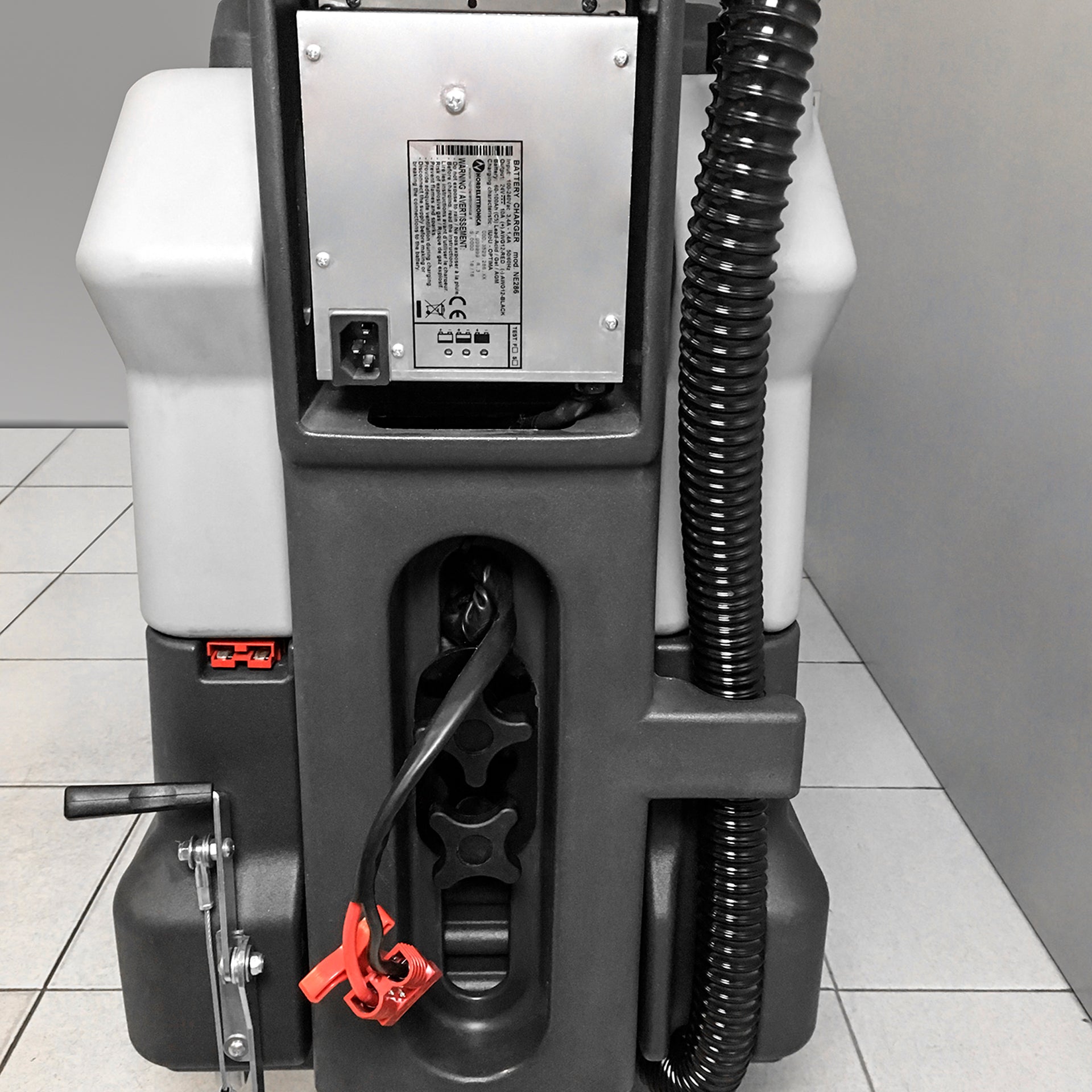 Autolaveuse à conducteur marchant Lavor Dynamic 45E