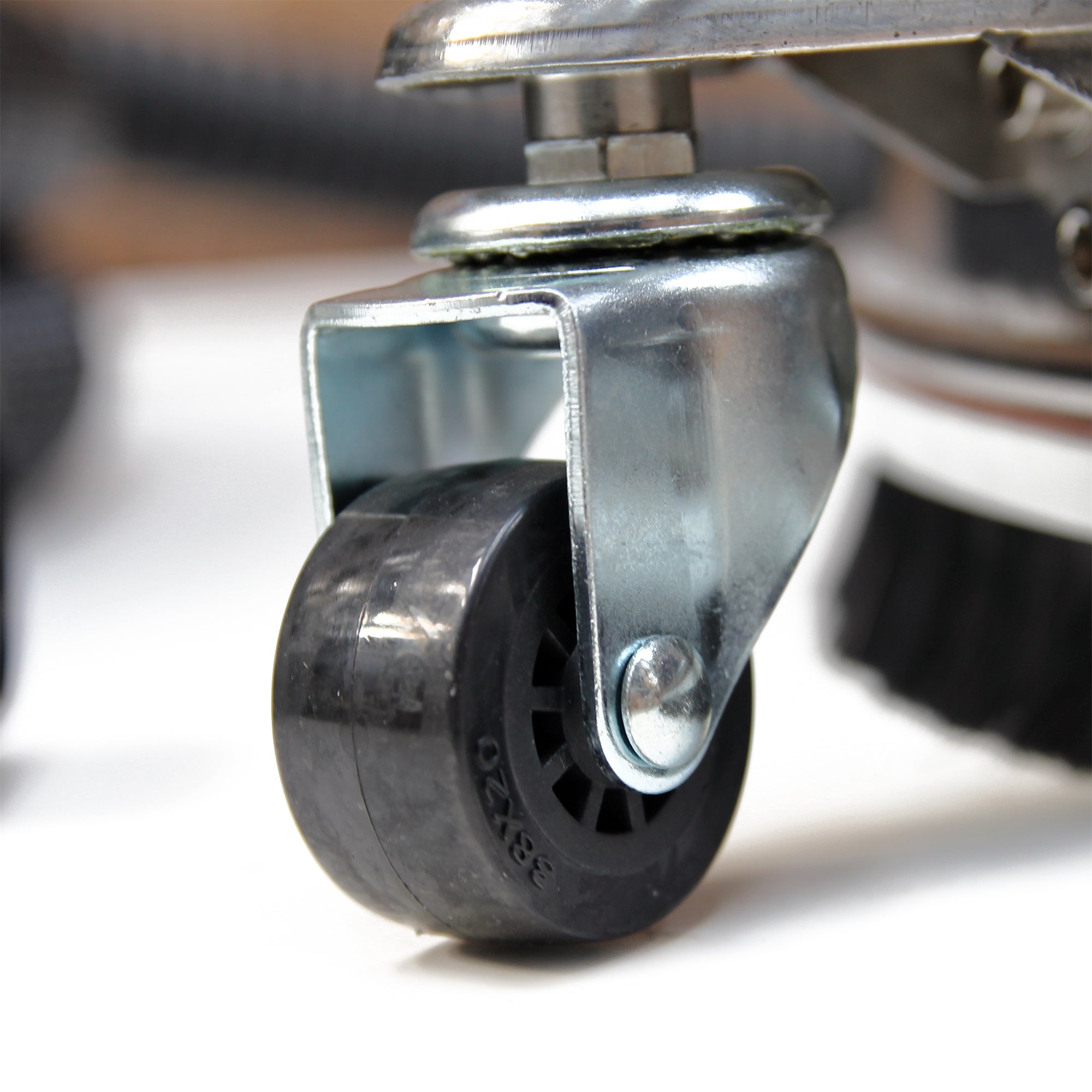 Kiam® ROTARYVAC 18 Rotary Floor Cleaning Tool with Water Recovery Vacuum System