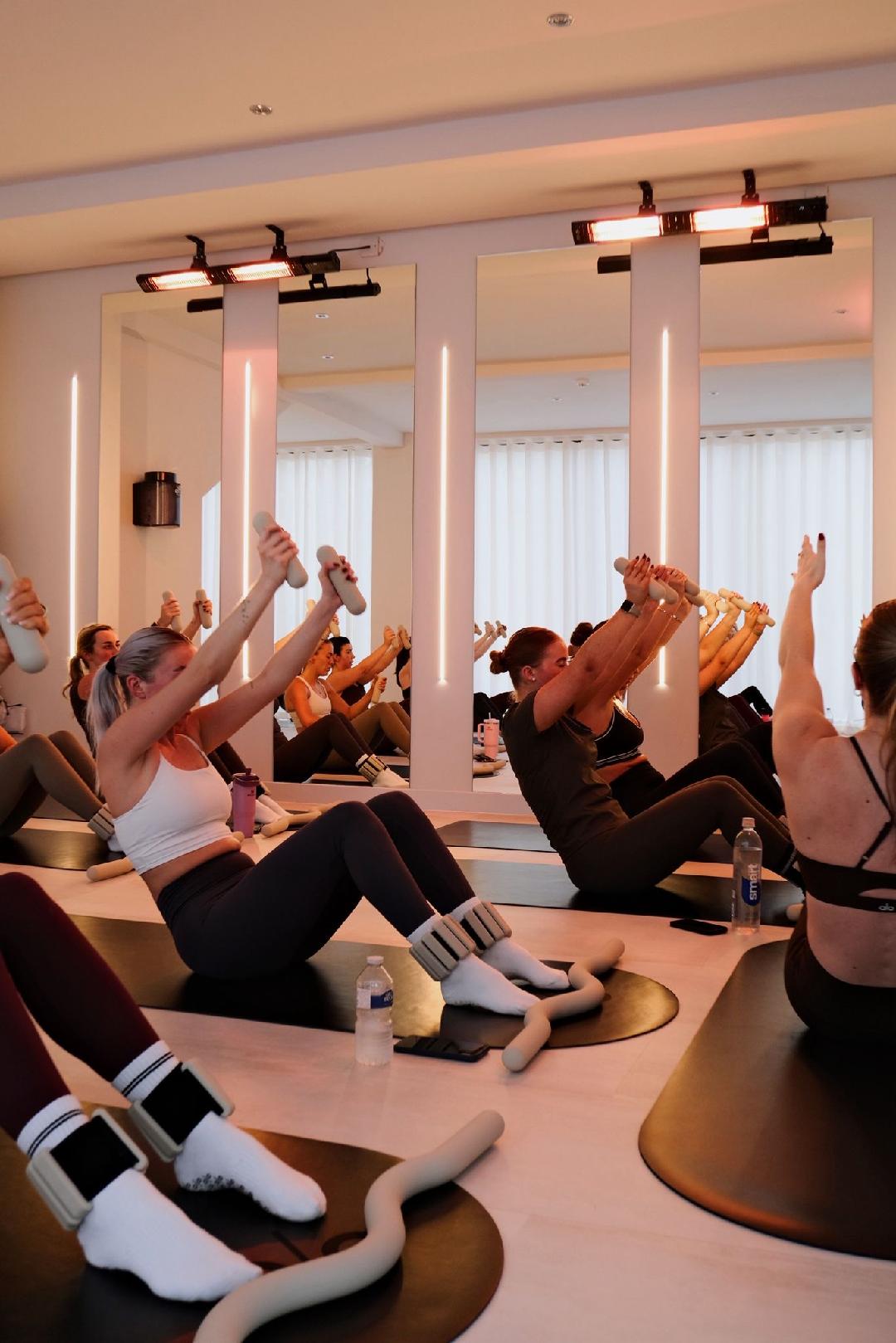 3KW Infrared Outdoor garden Patio Heater KMH-30R9 Wall Mounted with Remote Control