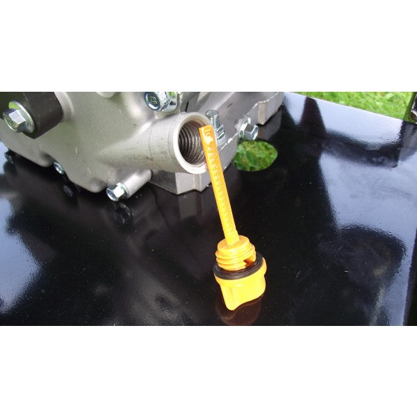 Grade A Kiam KM3700P Petrol High Pressure Washer Jet Cleaner (14HP)