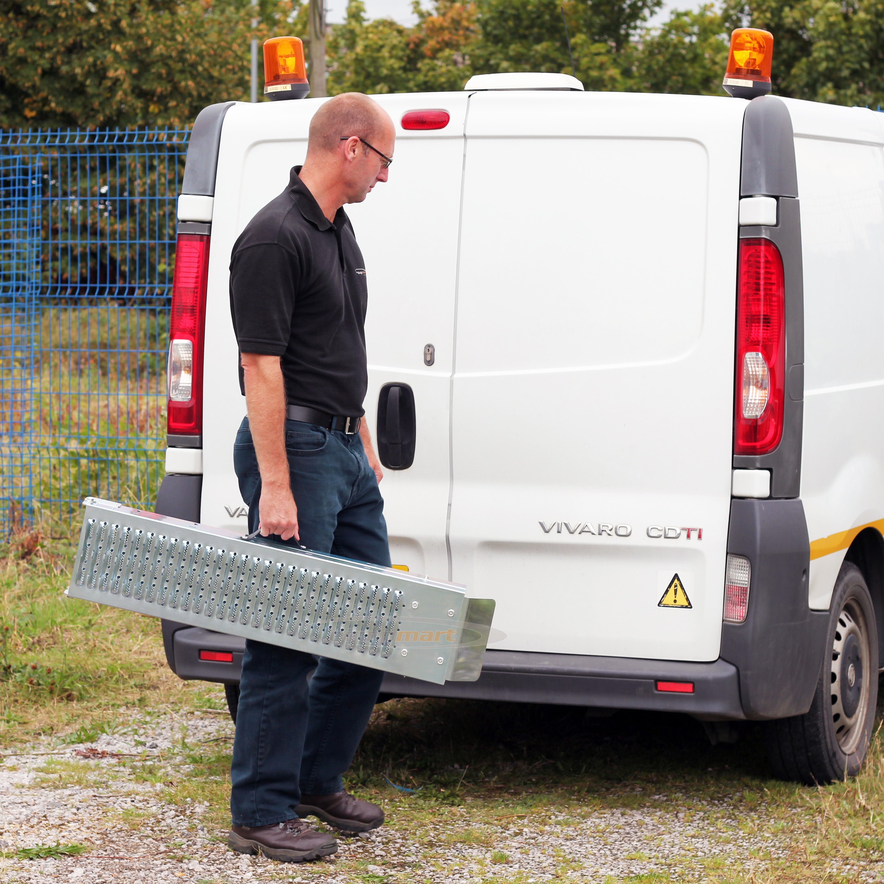 Folding Ramp 180cm (folds to 90cm) for Motorcycles, Motorbikes, Wheelchairs, Mobility Scooter (200kg Load)